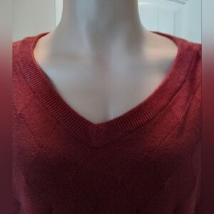 Saddlebred Burgandy Diamond Pattern V-Neck Sweater Vest Mens Big & Tall 2XLT